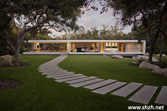 簡(jiǎn)約風(fēng)玻璃別墅