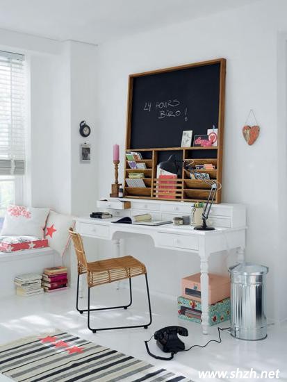 電腦室設(shè)計(jì) 電腦桌 居家電腦室